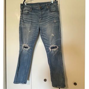 Men’s AE 38x30 Jeans Cozy Airflex Skinny, Medium Wash.  American Eagle.